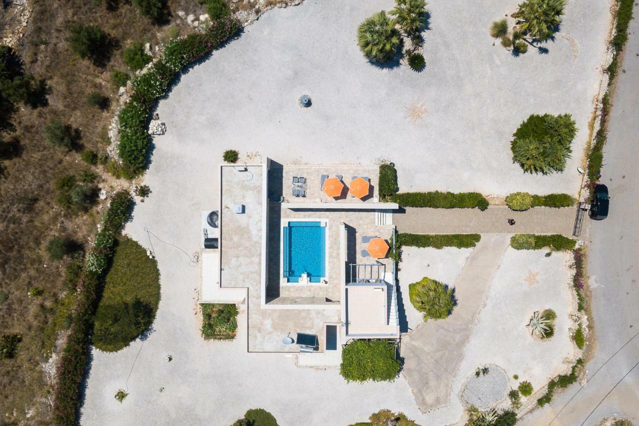 Villa Ypsilon Karotí Esterno foto