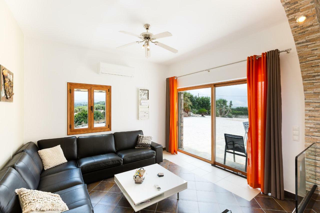 Villa Ypsilon Karotí Esterno foto